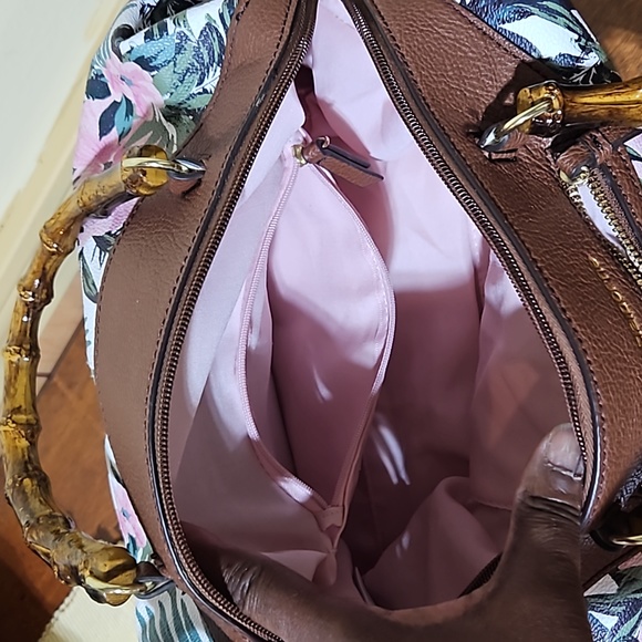 Purse - Picture 3 of 3